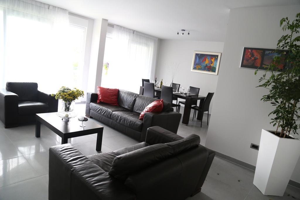 Beach Apartments Dumicic Podstrana Habitación foto
