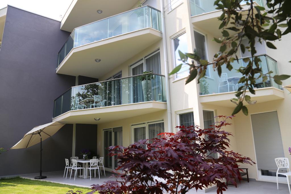 Beach Apartments Dumicic Podstrana Exterior foto