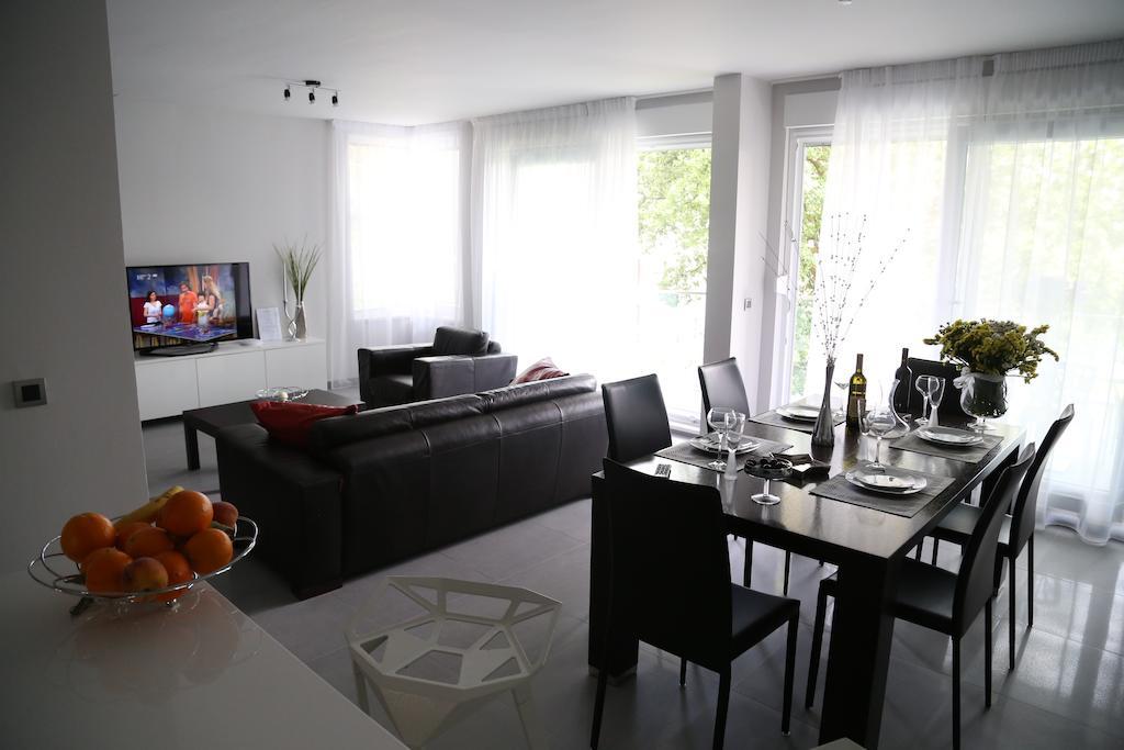 Beach Apartments Dumicic Podstrana Exterior foto