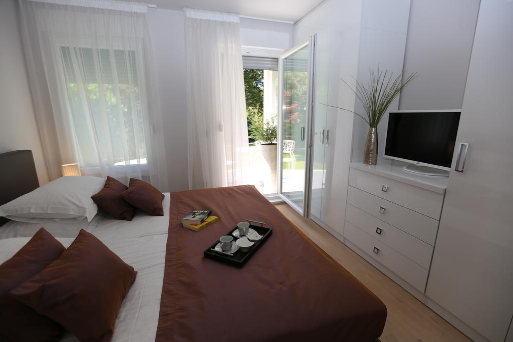 Beach Apartments Dumicic Podstrana Exterior foto
